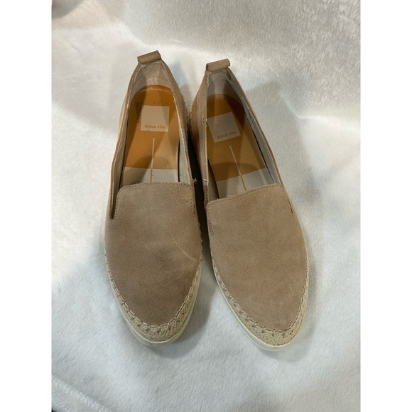 Dolce Vita Size 8 Slip On Leather Flats Neutral - Picture 10 of 10